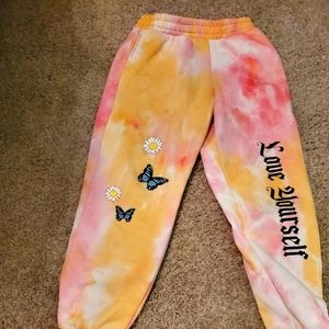 Love streak sweatpants